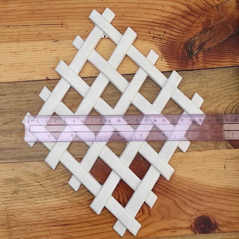 1pcs Papan bunga plastik dinding // gantungan bunga // bunga rambat