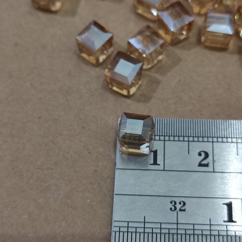 10pcs kristal kotak uk 8mm dan 10mm