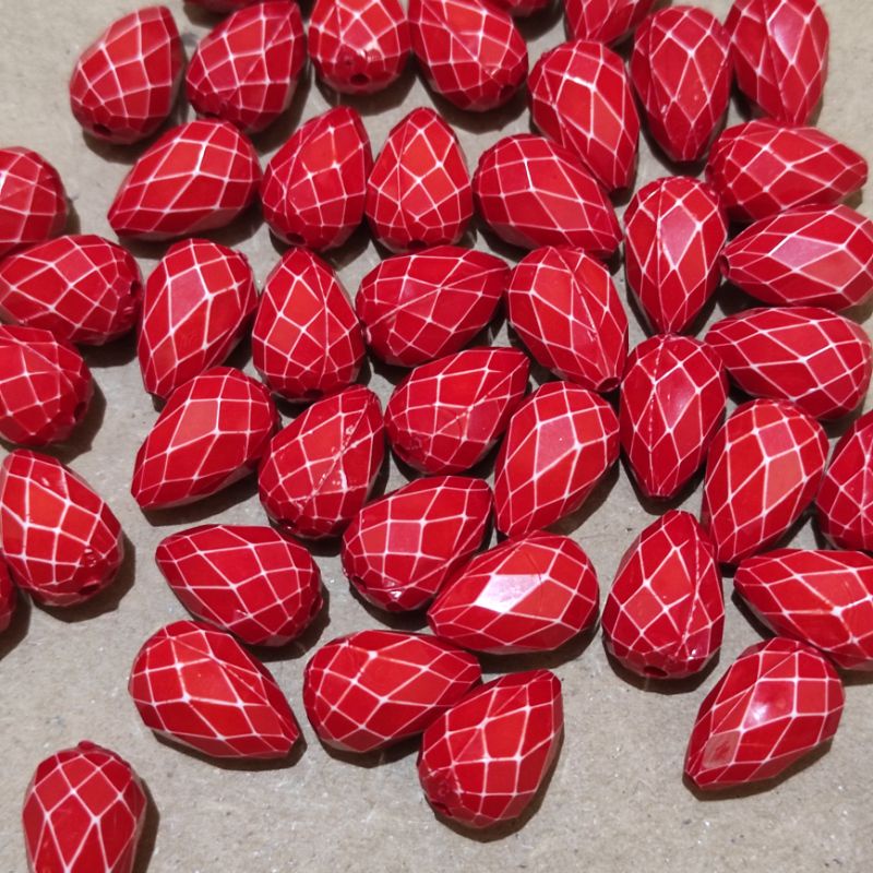 merah