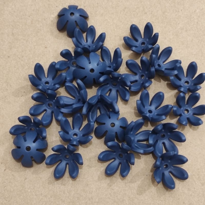 biru dongker