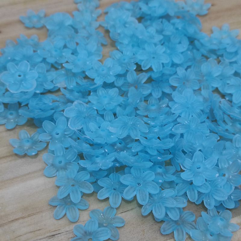 biru