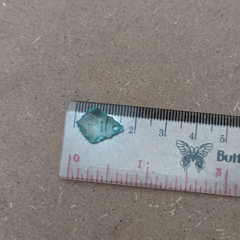 65pcs Liontin kecil akrilik