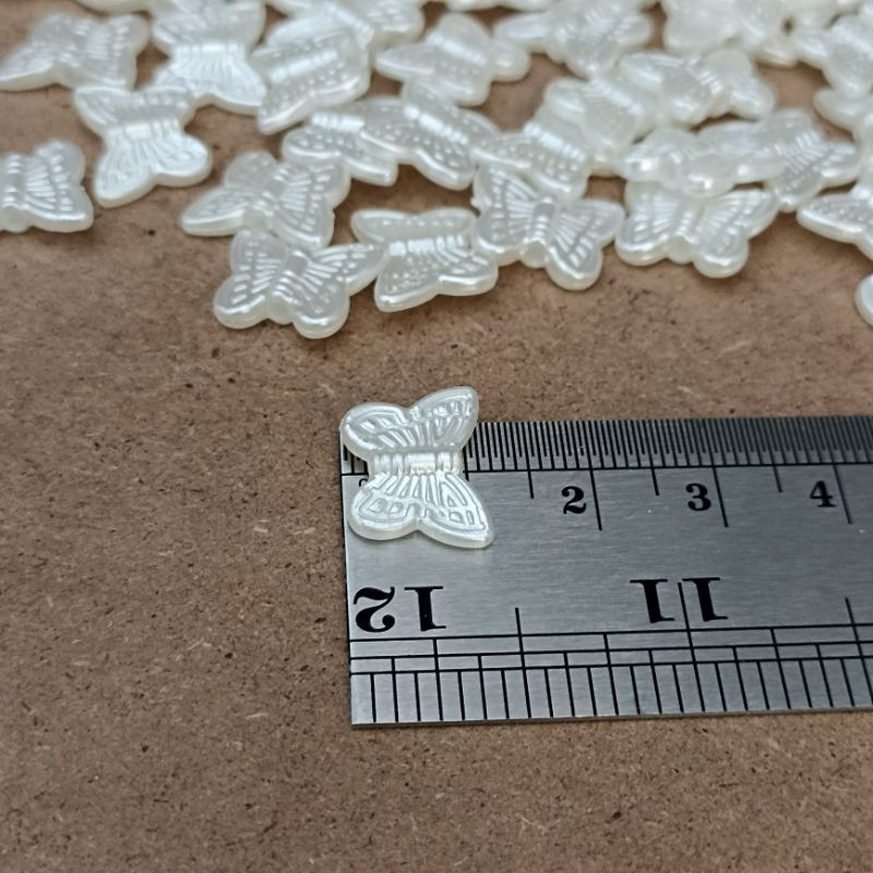 80pcs manik kupu kupu mutiara