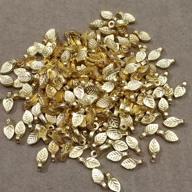 140 - 260 pcs daun super mini gold dan silver