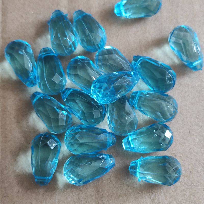 biru