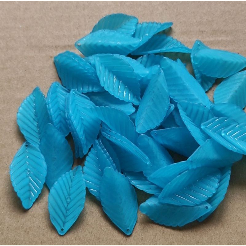biru