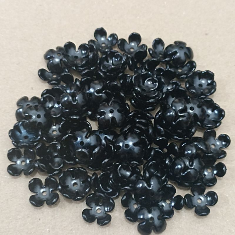 60-100pcs Bunga Kelopak 4 hitam