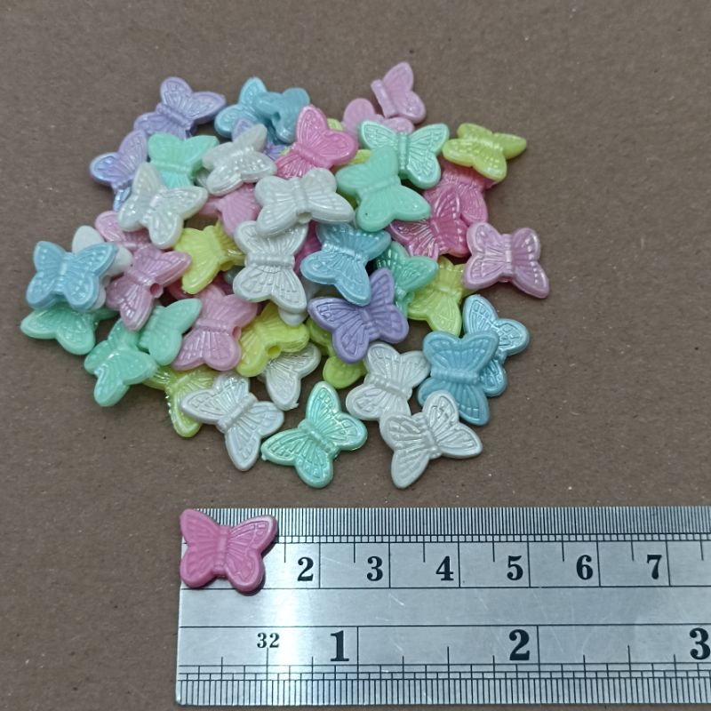 72pcs Kupu-Kupu