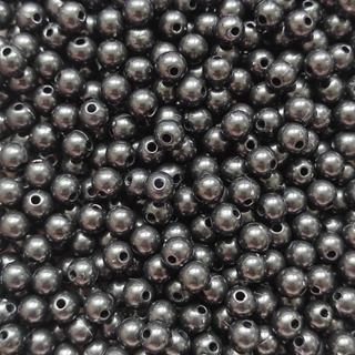 Hitam
